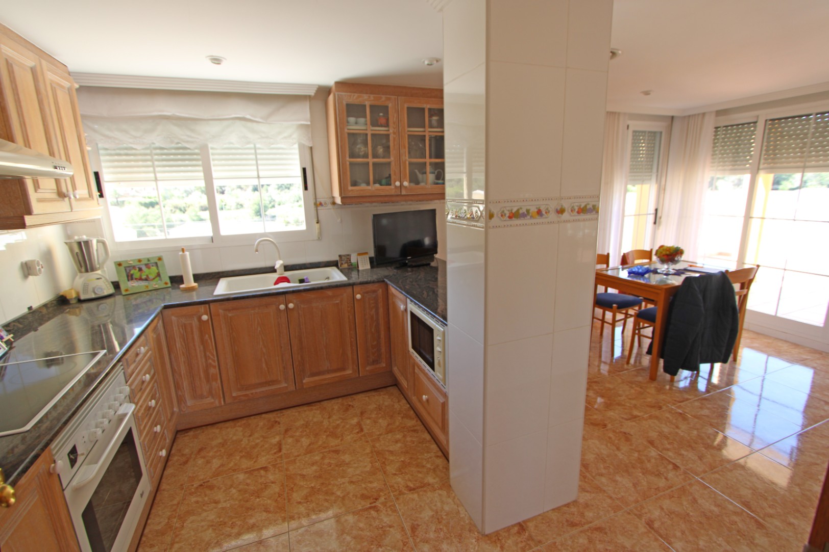 chaletvilla en orba ·  650000€