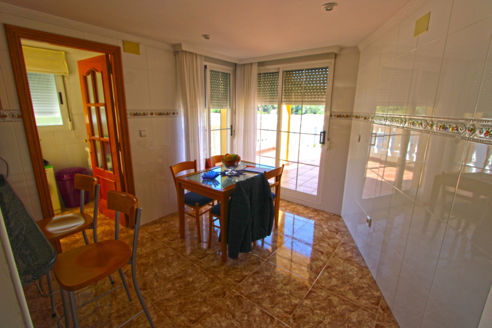 chaletvilla en orba ·  650000€