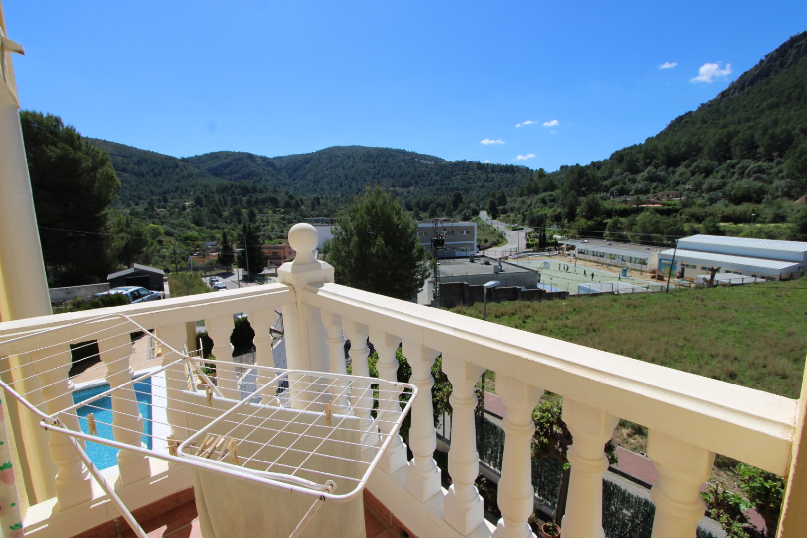 chaletvilla en orba ·  650000€