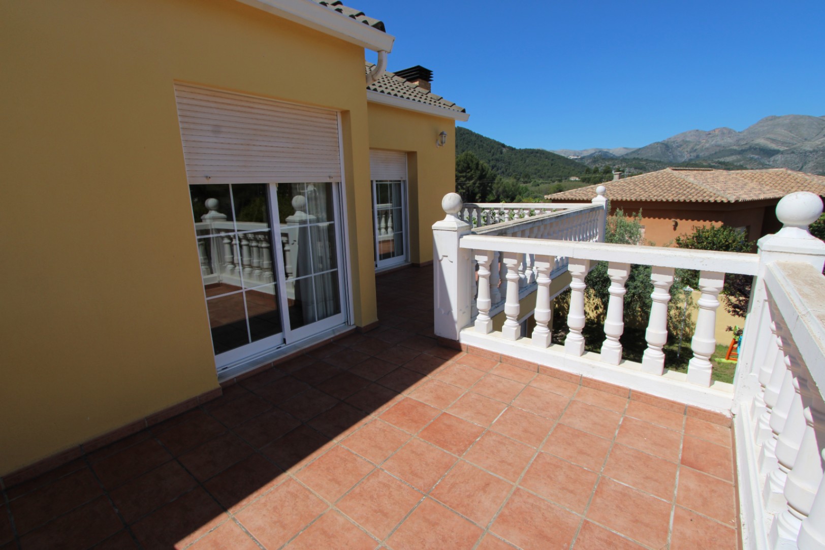 chaletvilla en orba ·  650000€