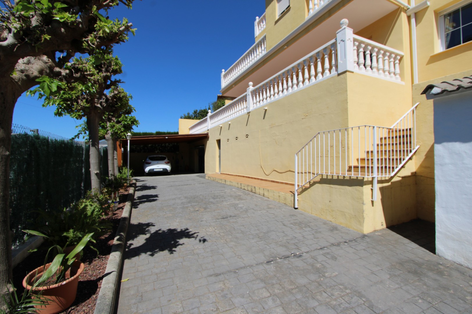 chaletvilla en orba ·  650000€
