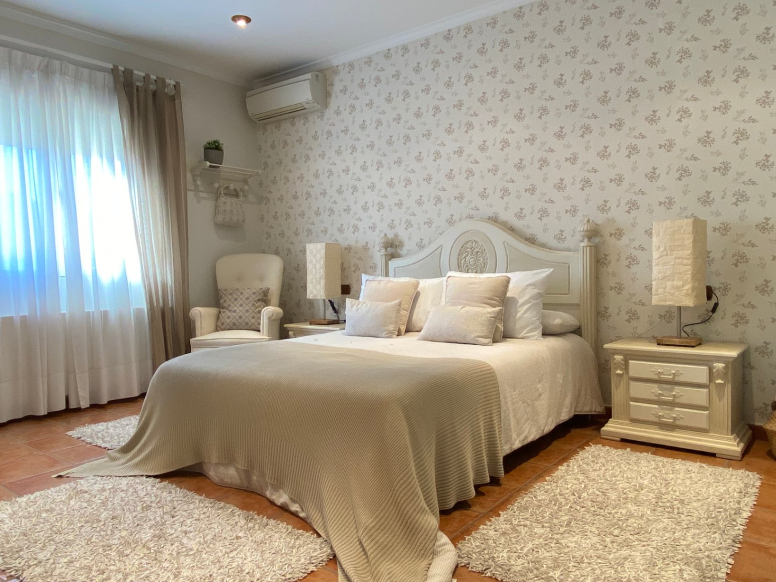 chaletvilla en orba ·  890000€
