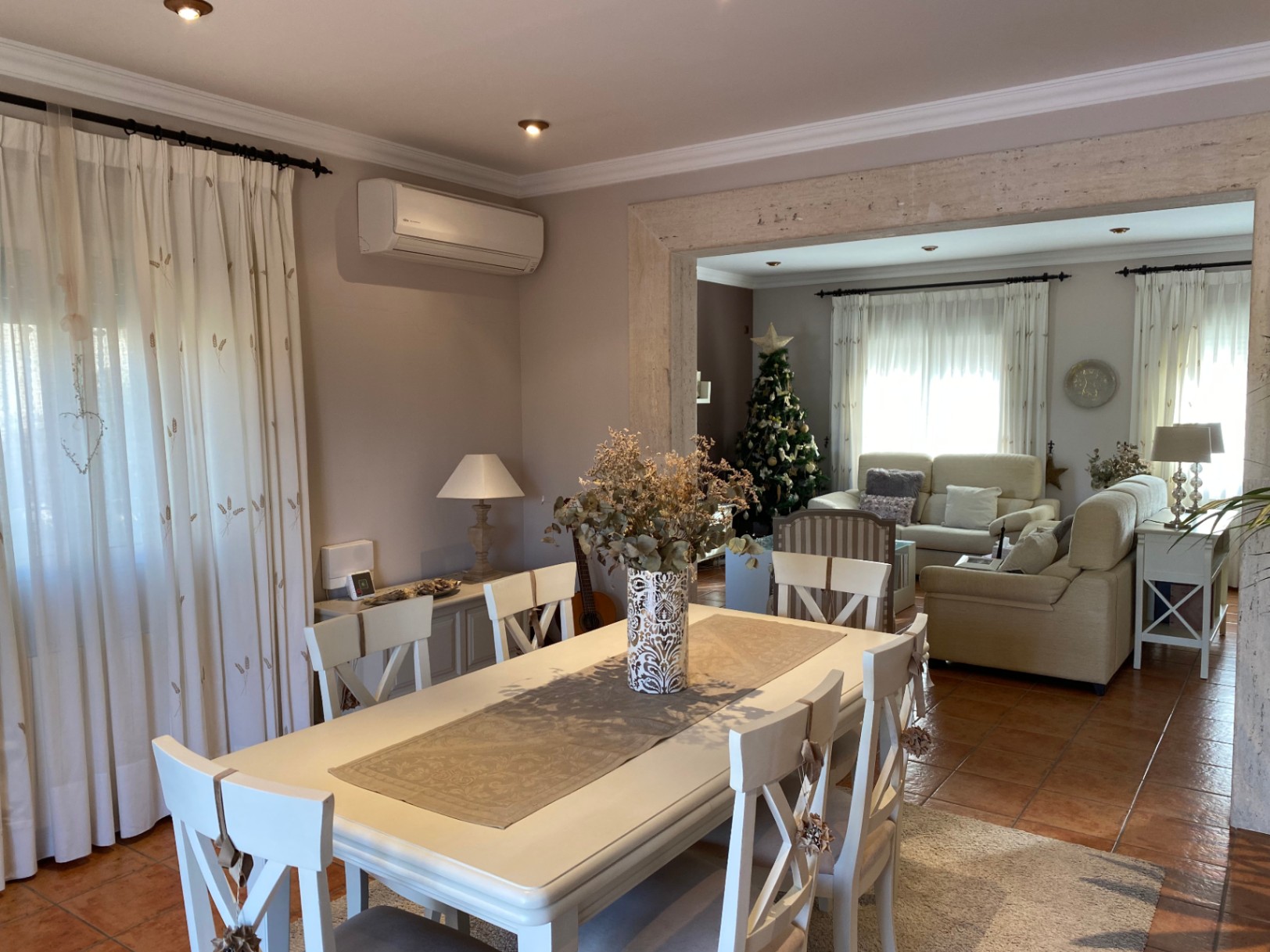 chaletvilla en orba ·  890000€