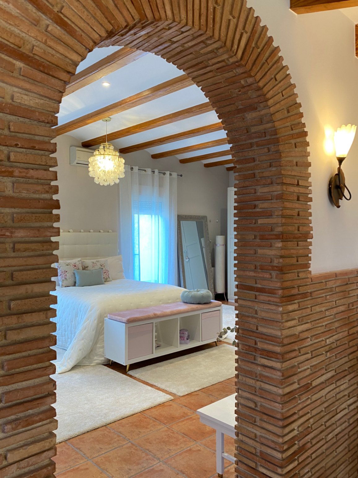 chaletvilla en orba ·  890000€