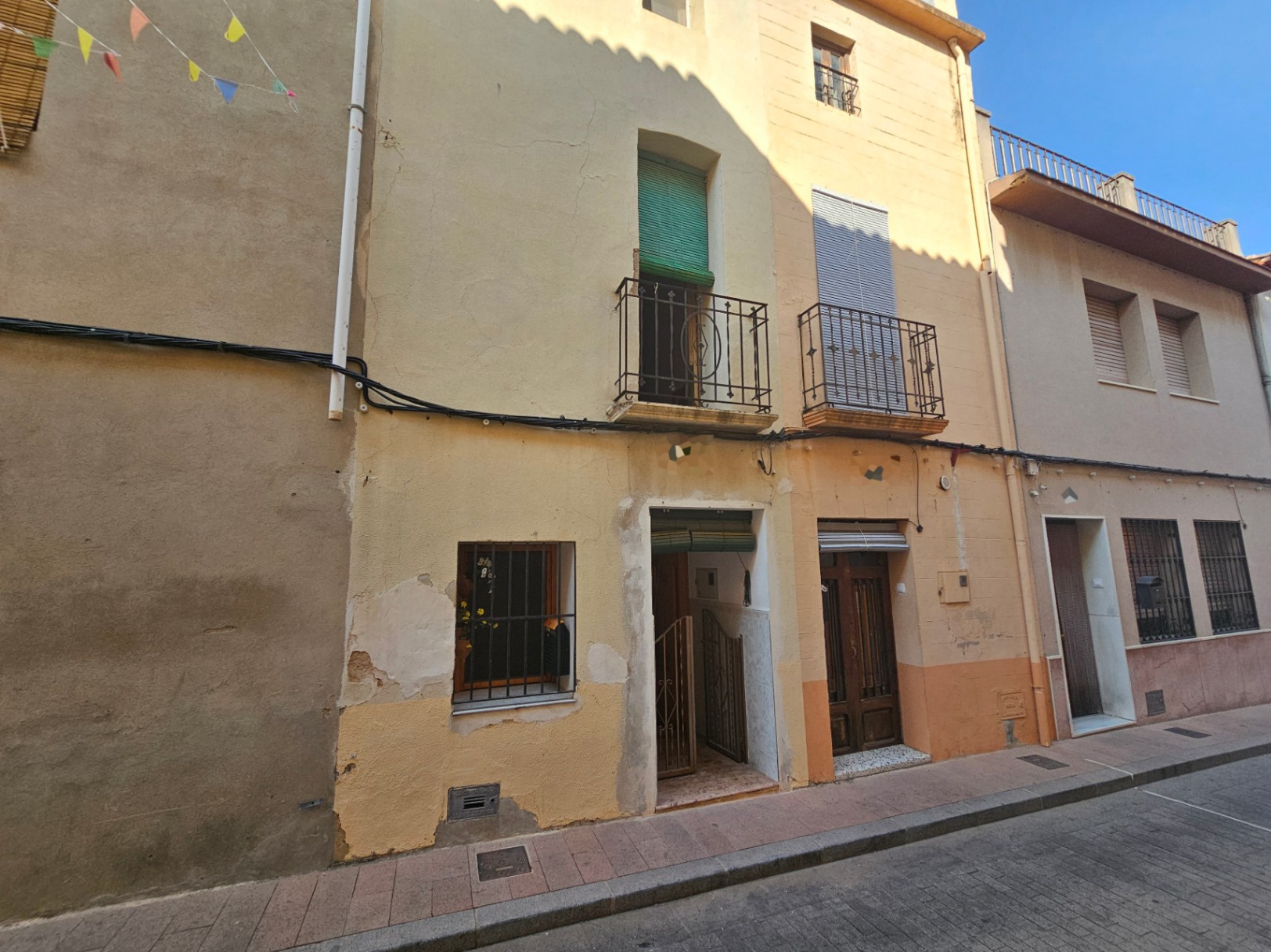 casas-de-pueblo en orba ·  180000€