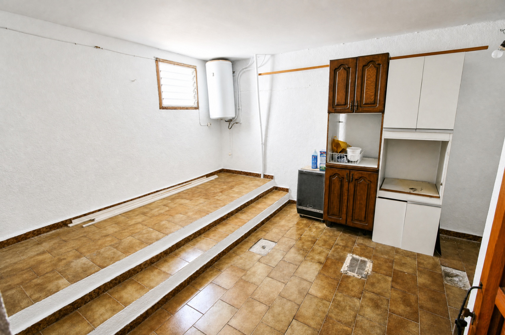 00426 - Chalet à vendre avec deux logements indépendants
