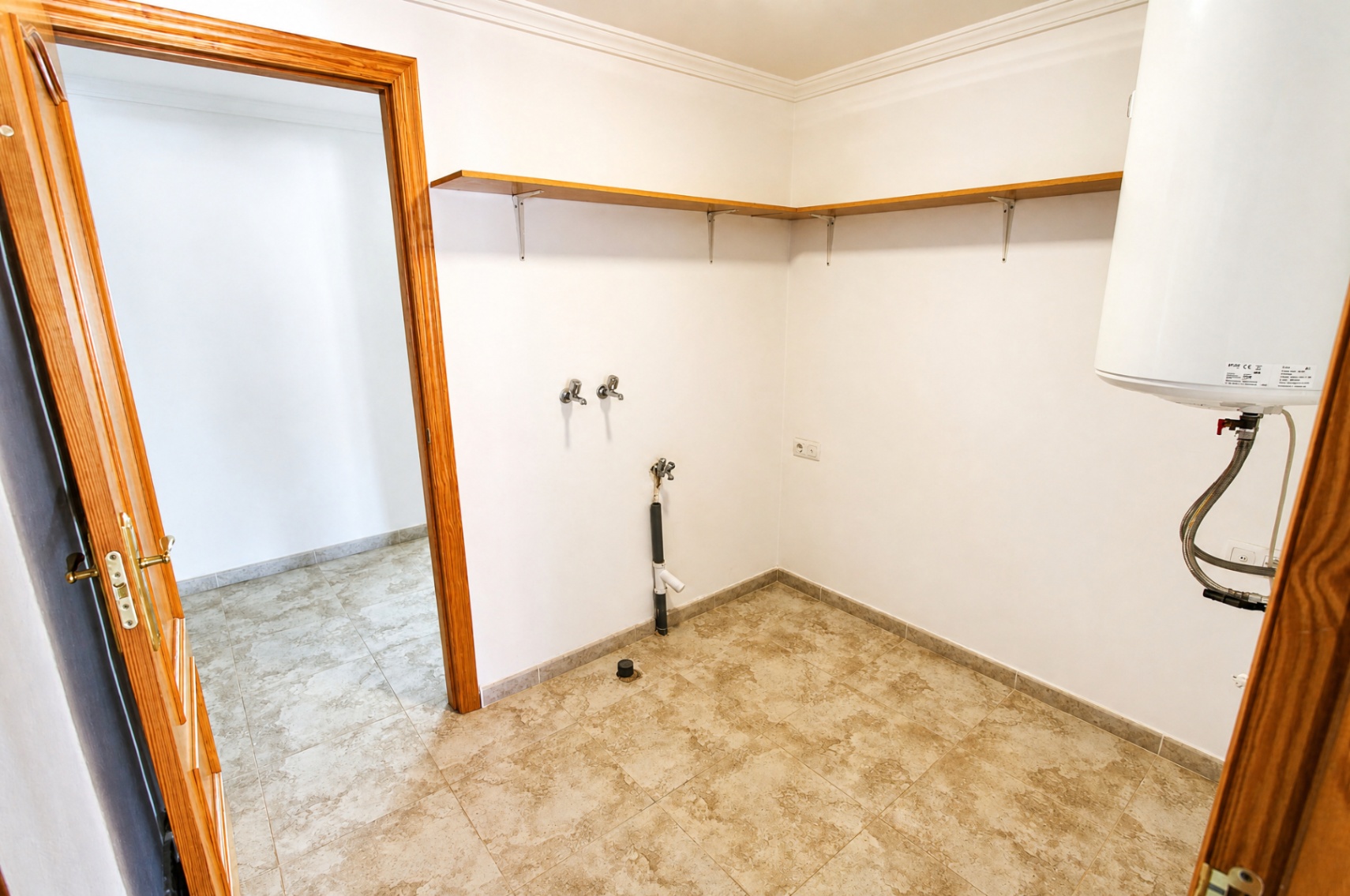 00426 - Chalet à vendre avec deux logements indépendants