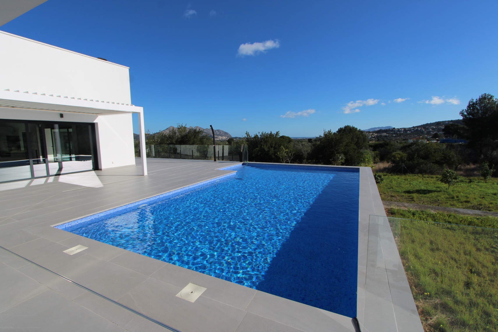villa en orba ·  1400000€