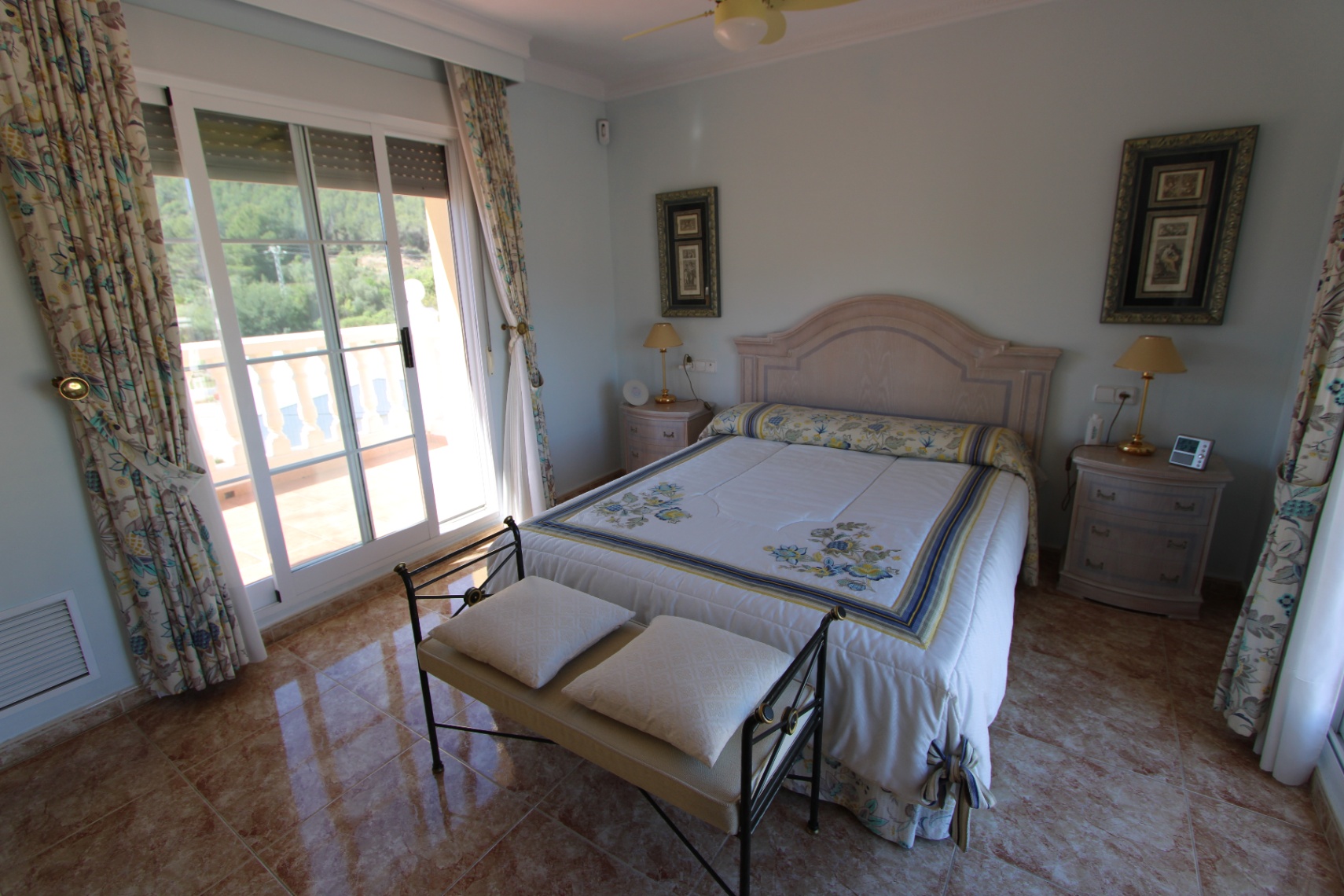 villa en orba ·  450000€