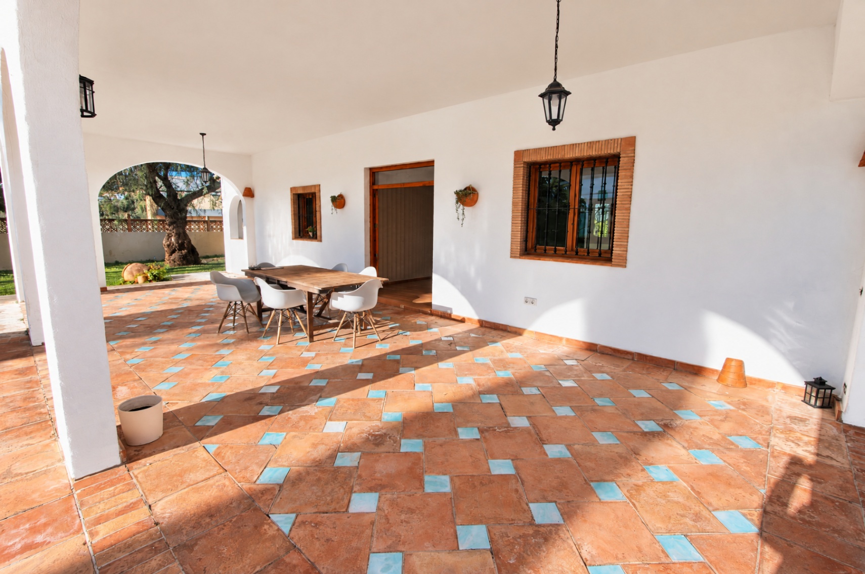 Villa / Finca mit Pool zu verkaufen in Orba