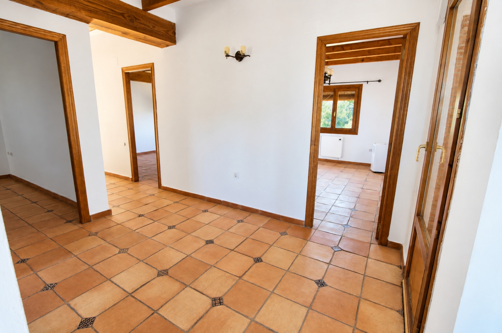 Villa / Finca mit Pool zu verkaufen in Orba