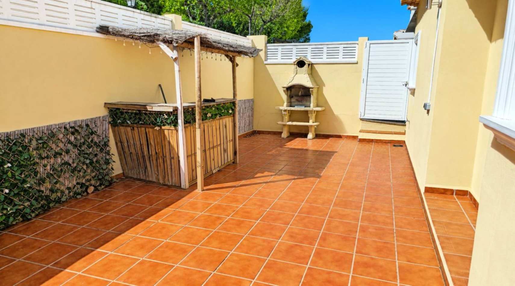 chaletvilla en vall-de-laguart ·  365000€