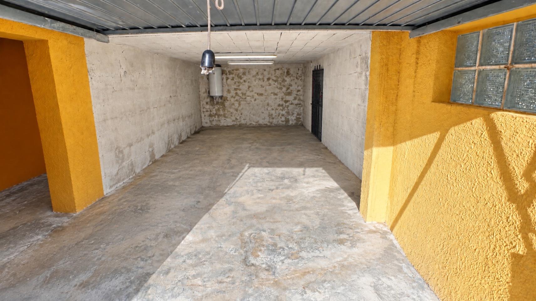 Villa à vendre à Orba située sur un terrain plat