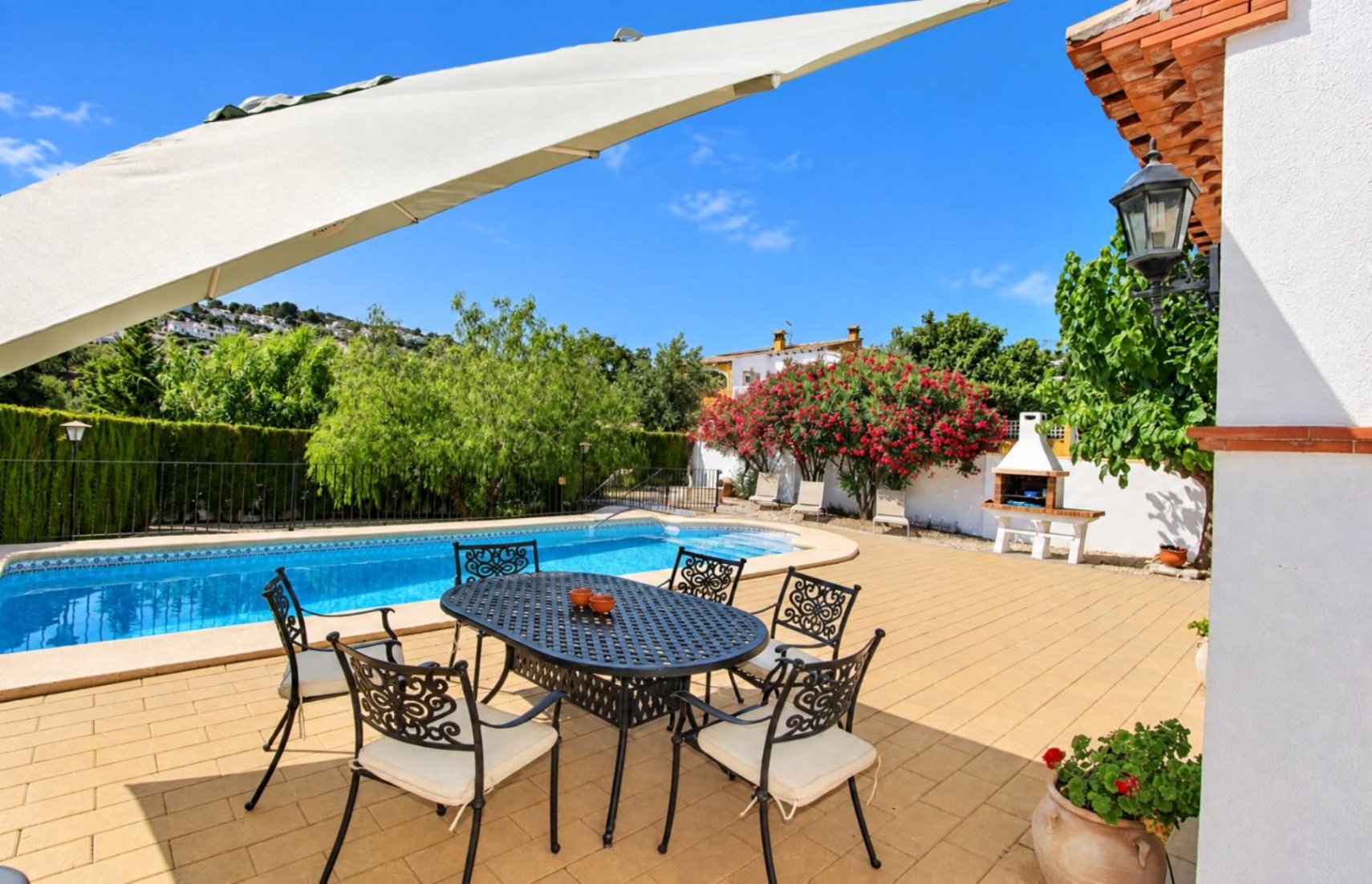 001899PGI - Chalet a la venta en Orba situado en una parcela llana
