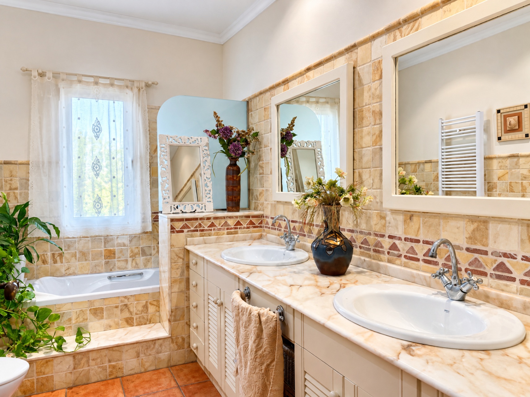 001904PGI - Exklusive Luxusvilla in Orba mit Pool, großzügigen Räumen und einem außergewöhnlichen Potenzial.