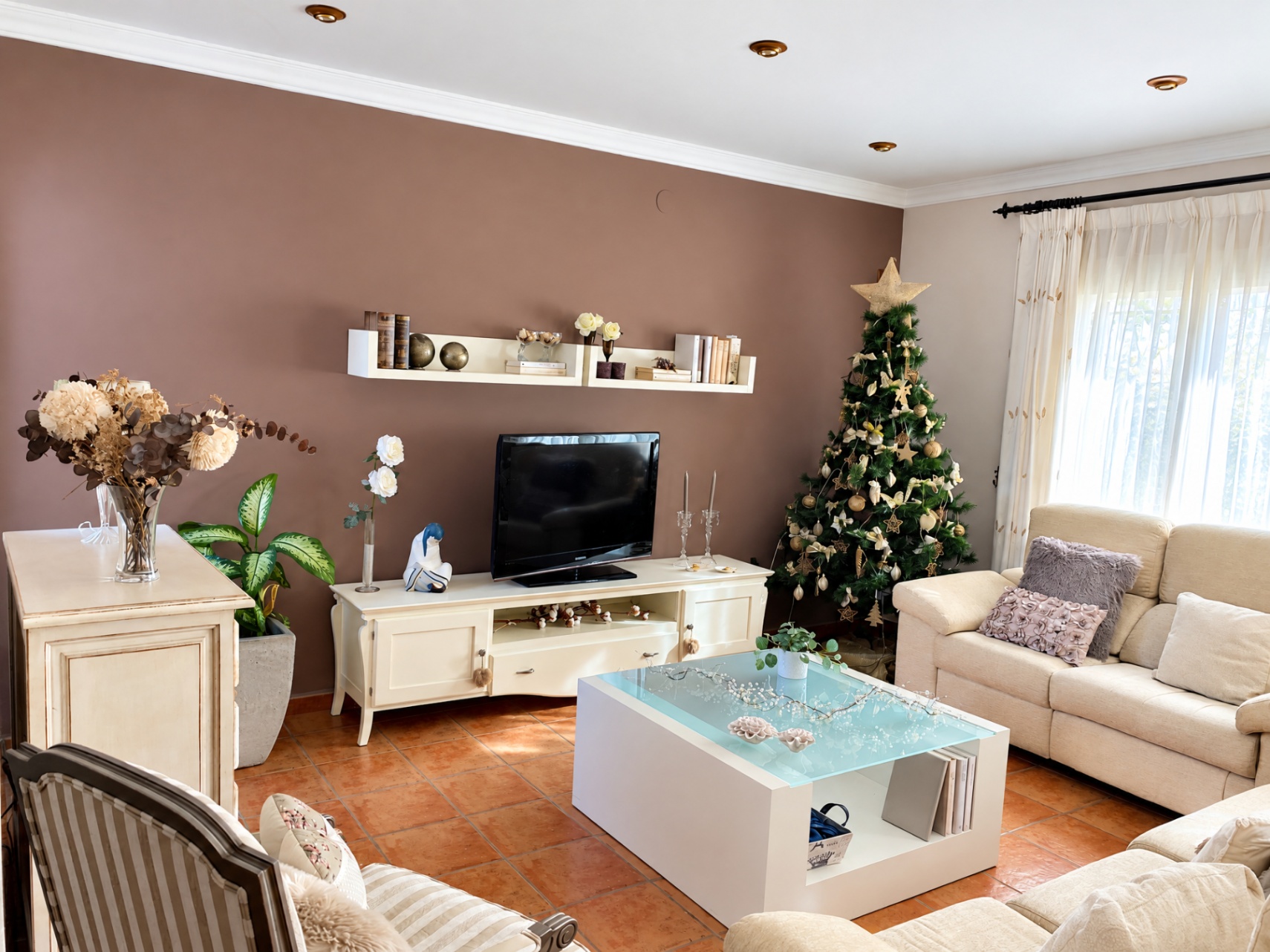 001904PGI - Exklusive Luxusvilla in Orba mit Pool, großzügigen Räumen und einem außergewöhnlichen Potenzial.