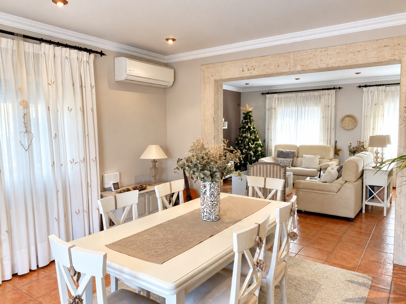 001904PGI - Exklusive Luxusvilla in Orba mit Pool, großzügigen Räumen und einem außergewöhnlichen Potenzial.