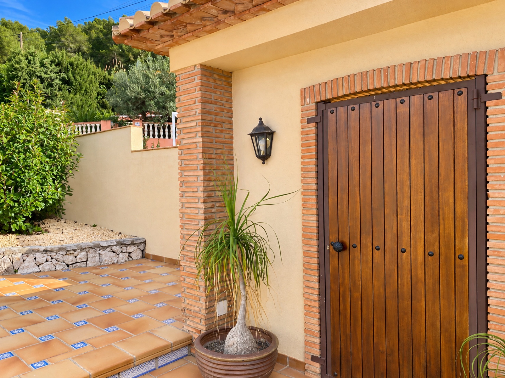 001904PGI - Exklusive Luxusvilla in Orba mit Pool, großzügigen Räumen und einem außergewöhnlichen Potenzial.