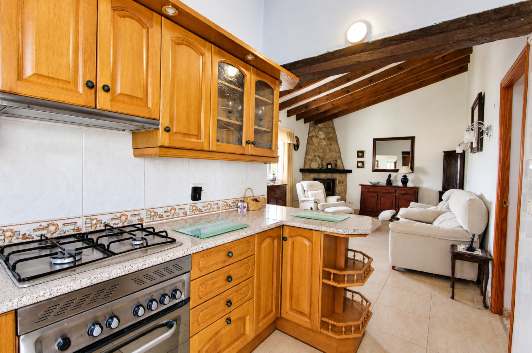 Chalet a la venta con vistas panorámicas al valle y al mar en Orba