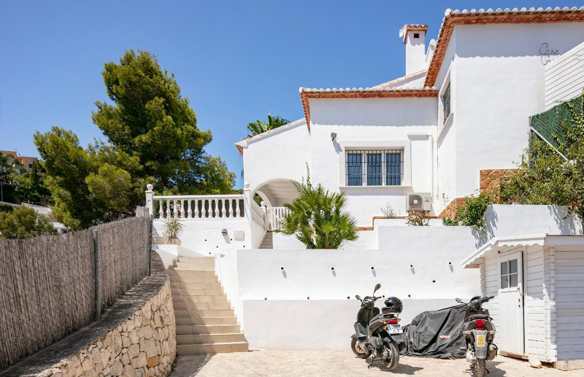 chaletvilla en javea ·  995000€